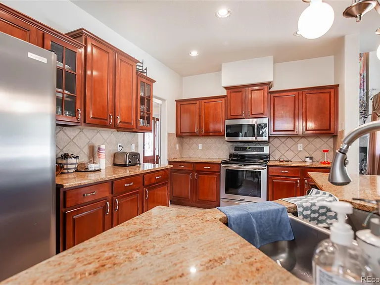 SAMPLE POST 1070 S Fulton Street, Aurora, Hayward